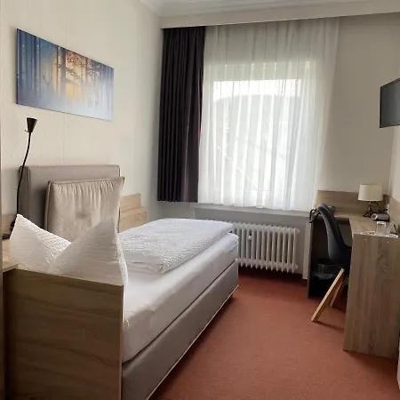 Ξενοδοχείο Sevda's Garni Weinforth 3*