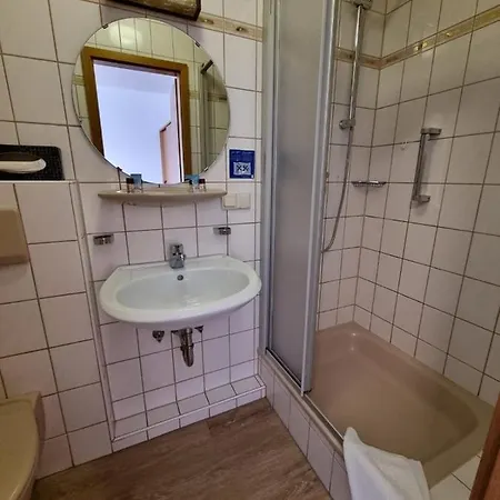 Sevda's Garni Weinforth ホテル 3*