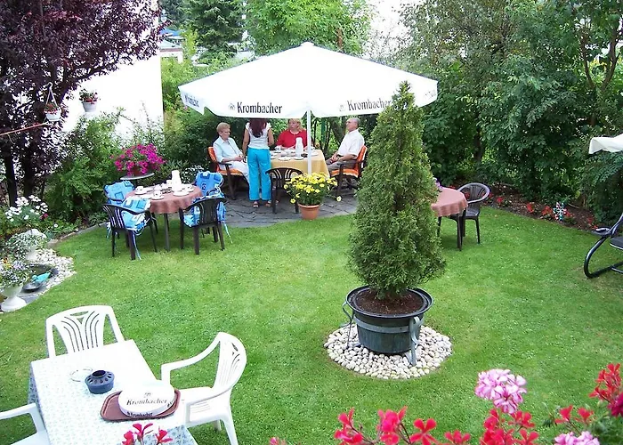 호텔 Sevda's Garni Weinforth 3*